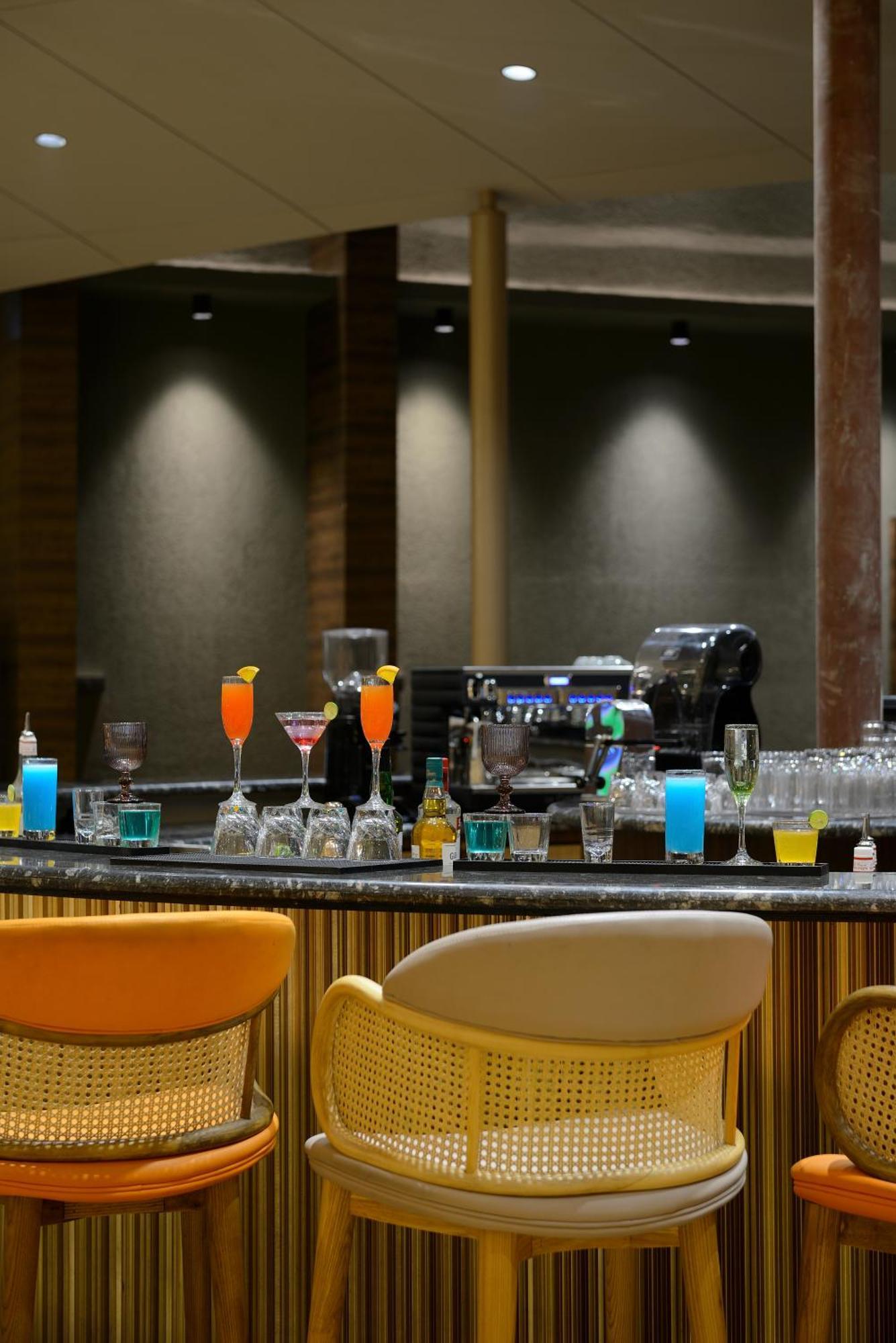 Urbane By Treat Daman Hotel Exterior foto