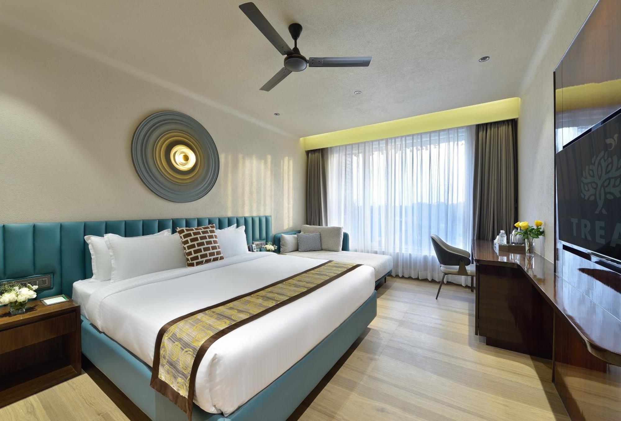 Urbane By Treat Daman Hotel Exterior foto